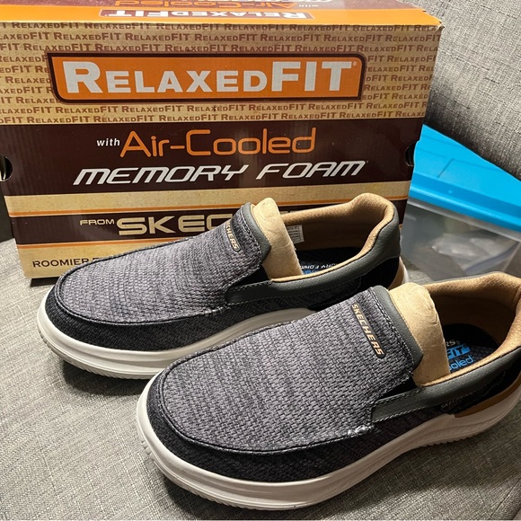 Skechers Relaxed Fit® Hasting Marco Men's Shoes | 9.5 - Picture 2 of 10